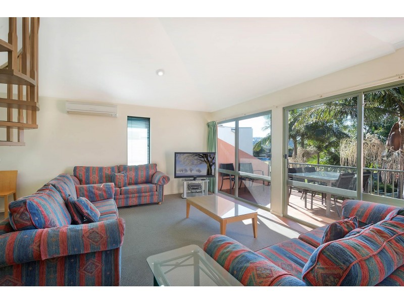 18/10-16 Marine Parade, Merimbula NSW 2548