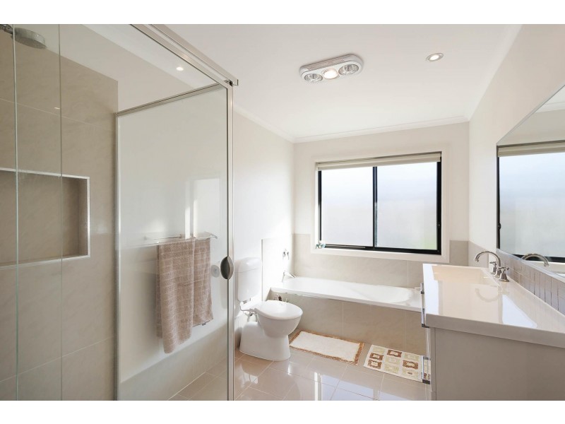 3 Cockatoo Court, Mirador NSW 2548