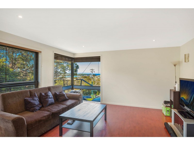 9 Sapphire Crescent, Merimbula NSW 2548