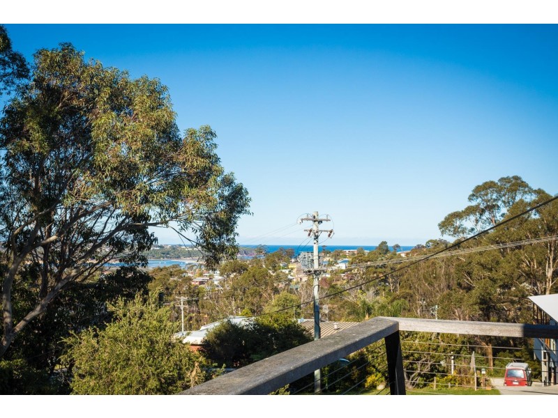 9 Sapphire Crescent, Merimbula NSW 2548