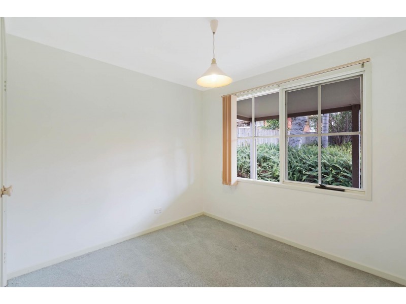 2/30 Kowara Crescent, Merimbula NSW 2548