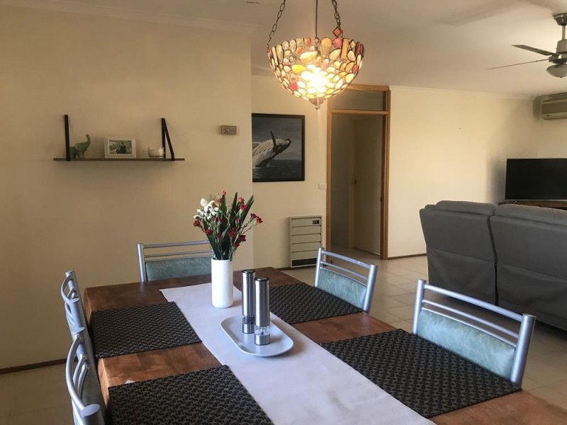 27 Pacific Way, Tura Beach NSW 2548