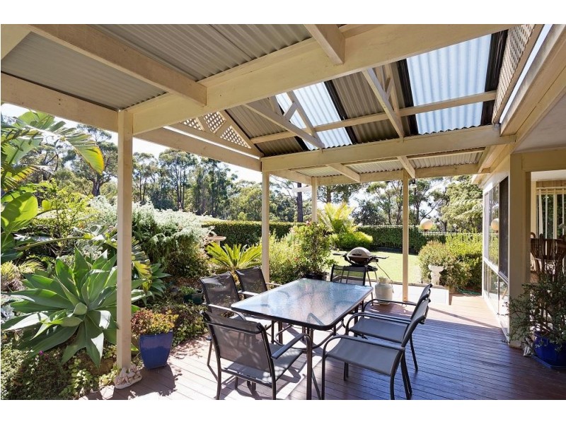 27 Pacific Way, Tura Beach NSW 2548