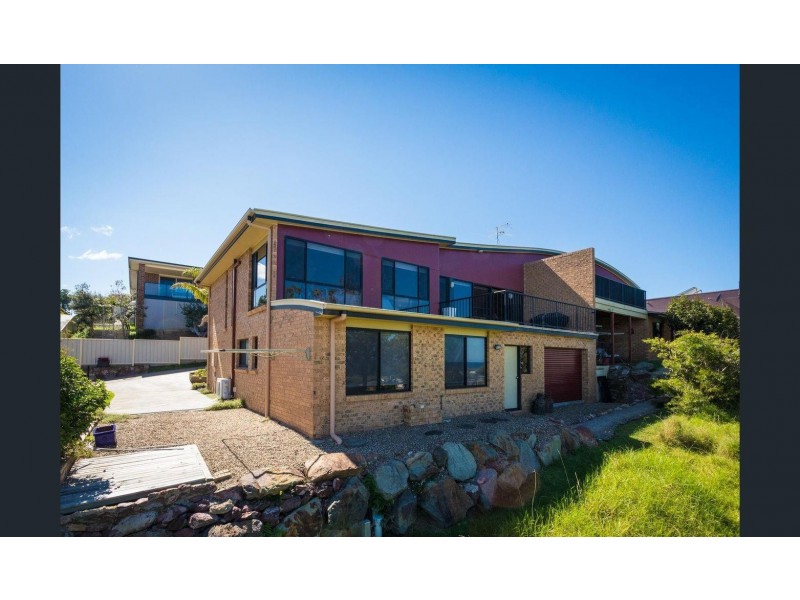 2/16 John Close, Merimbula NSW 2548
