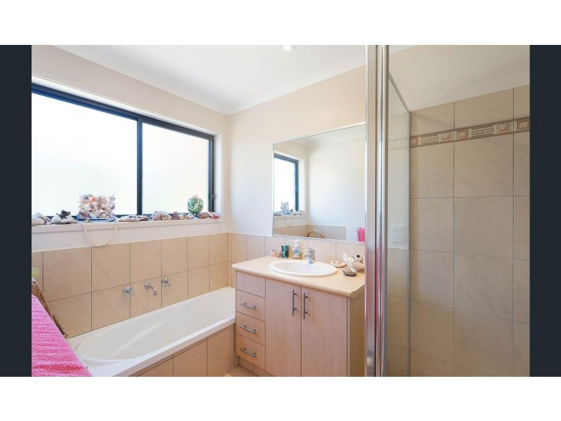 2/16 John Close, Merimbula NSW 2548