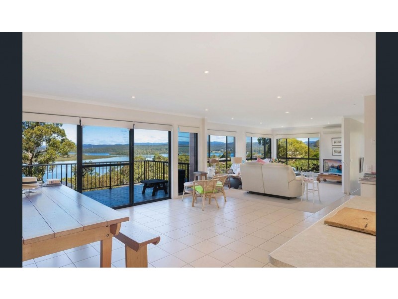 2/16 John Close, Merimbula NSW 2548