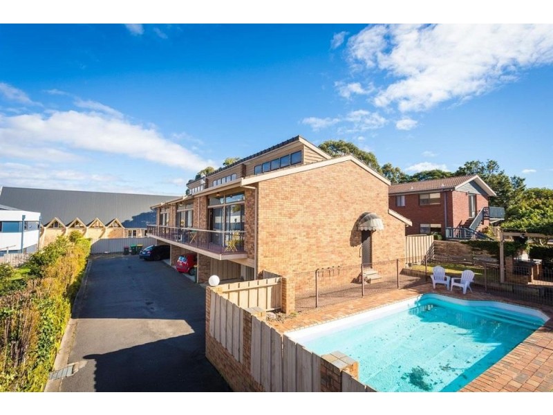 2/9 Cameron Street, Merimbula NSW 2548