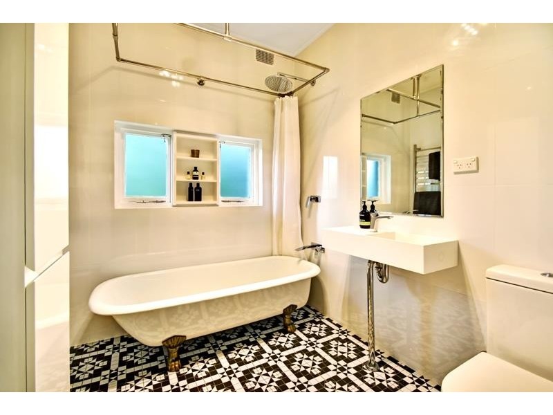 16 Ferndale Rd, Bundanoon NSW 2578