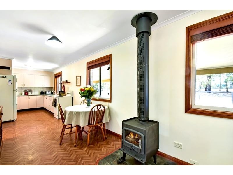 87 Badgerys Lookout Rd, Tallong NSW 2579
