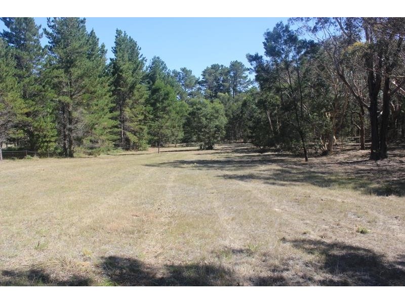 1-11 Caoura Rd, Tallong NSW 2579