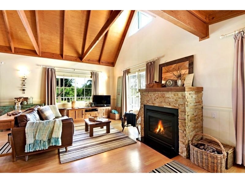 12 Ellsmore Road, Bundanoon NSW 2578