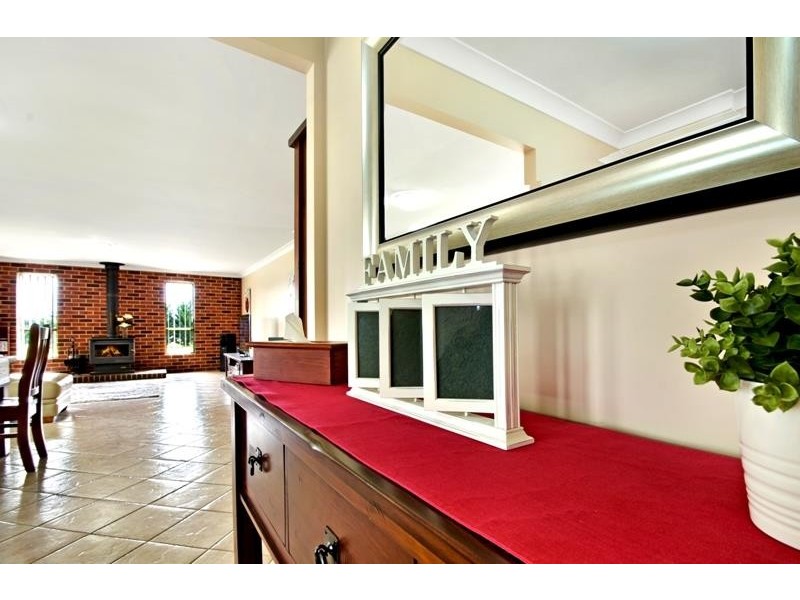 26 Patrick Pl, Marulan NSW 2579