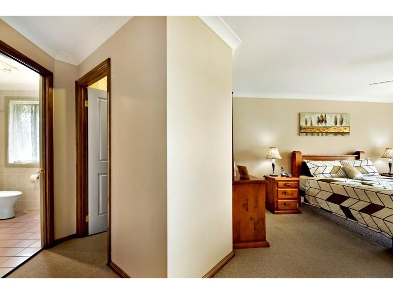 26 Patrick Pl, Marulan NSW 2579