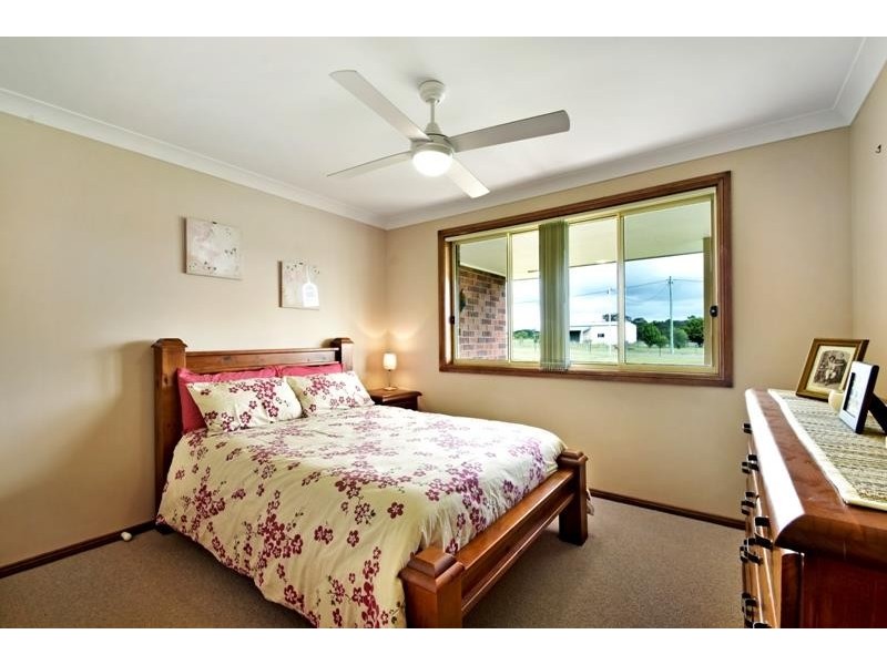 26 Patrick Pl, Marulan NSW 2579
