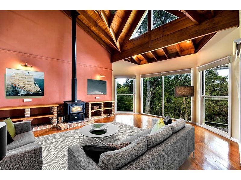 11 Ben Nevis Circuit, Bundanoon NSW 2578