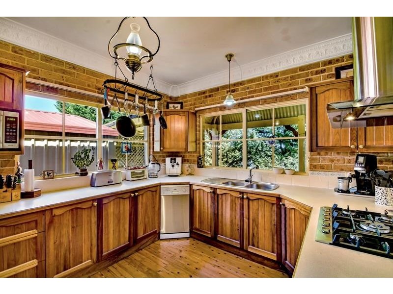 2 Lodge Lane, Bundanoon NSW 2578