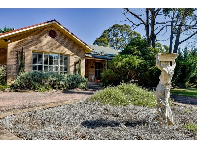 2 Lodge Lane, Bundanoon NSW 2578