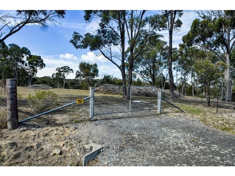 92 Mulwaree Drive, Tallong NSW 2579