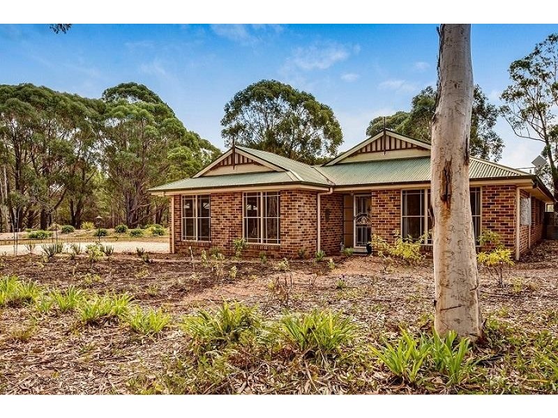 14 Garbutts Road, Wingello NSW 2579
