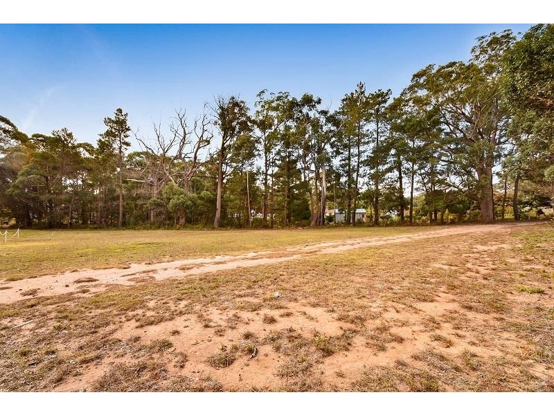 2 Garbutts Road, Wingello NSW 2579