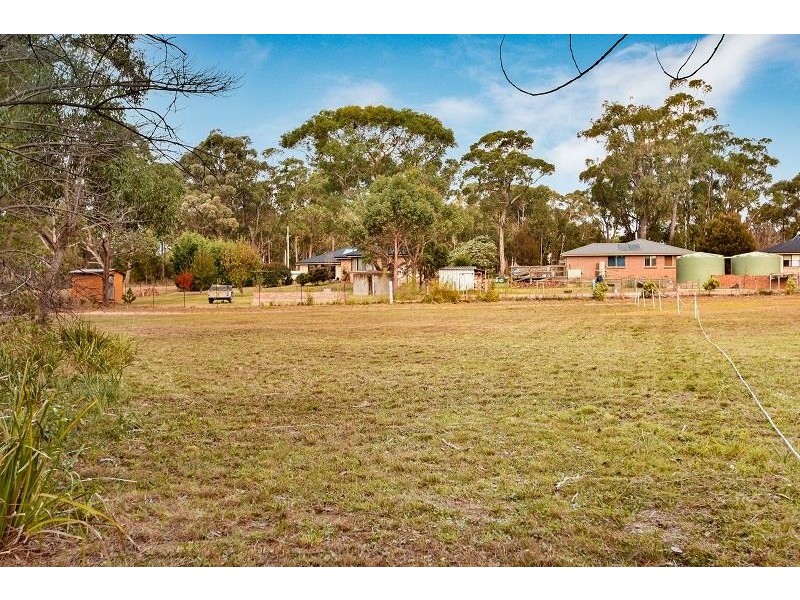 2 Garbutts Road, Wingello NSW 2579