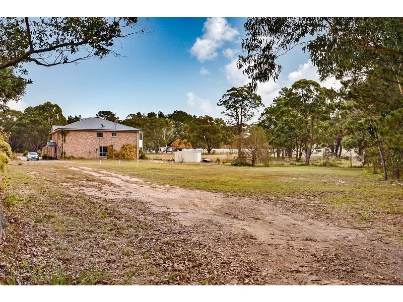 2 Garbutts Road, Wingello NSW 2579