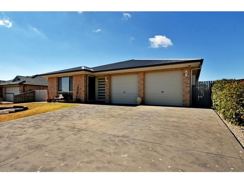 13 Stoney Creek Road, Marulan NSW 2579