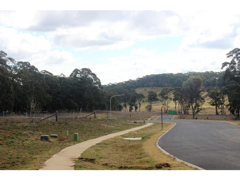 9 Grice Drive, Bundanoon NSW 2578