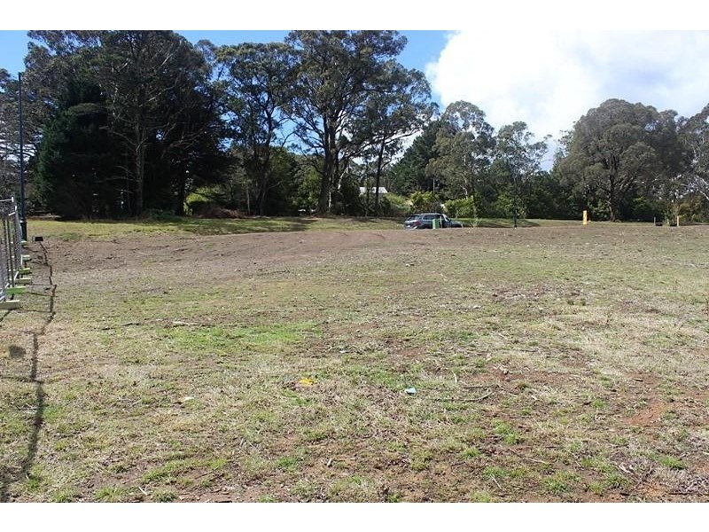 24 Rochester Drive, Bundanoon NSW 2578