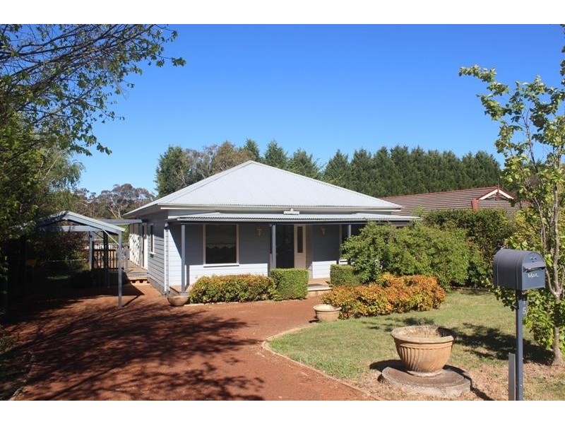 15 Betula Grove, Bundanoon NSW 2578