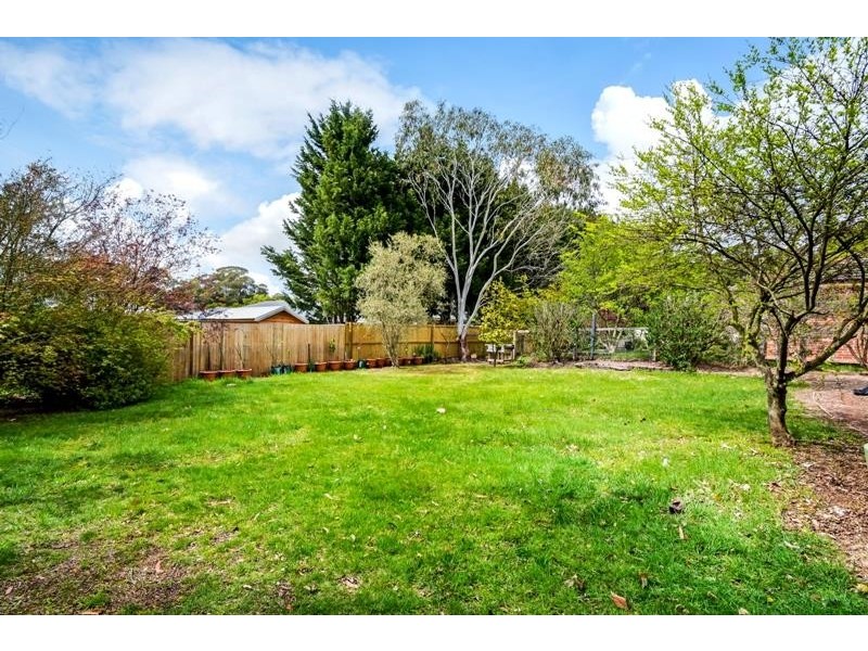 15 Betula Grove, Bundanoon NSW 2578