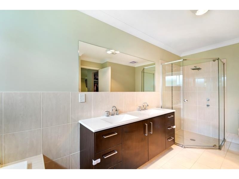 11 Skye Place, Bundanoon NSW 2578