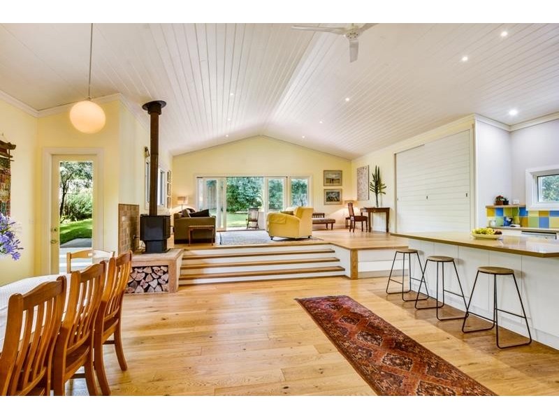 17  Birriga Avenue, Bundanoon NSW 2578