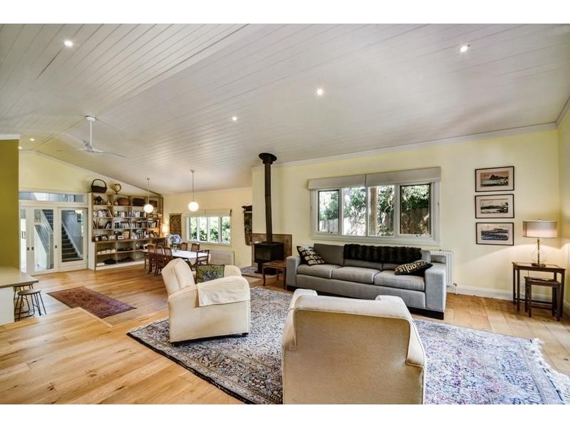 17  Birriga Avenue, Bundanoon NSW 2578