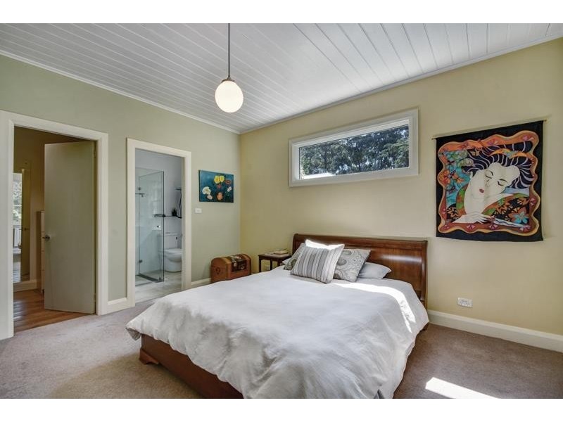 17  Birriga Avenue, Bundanoon NSW 2578