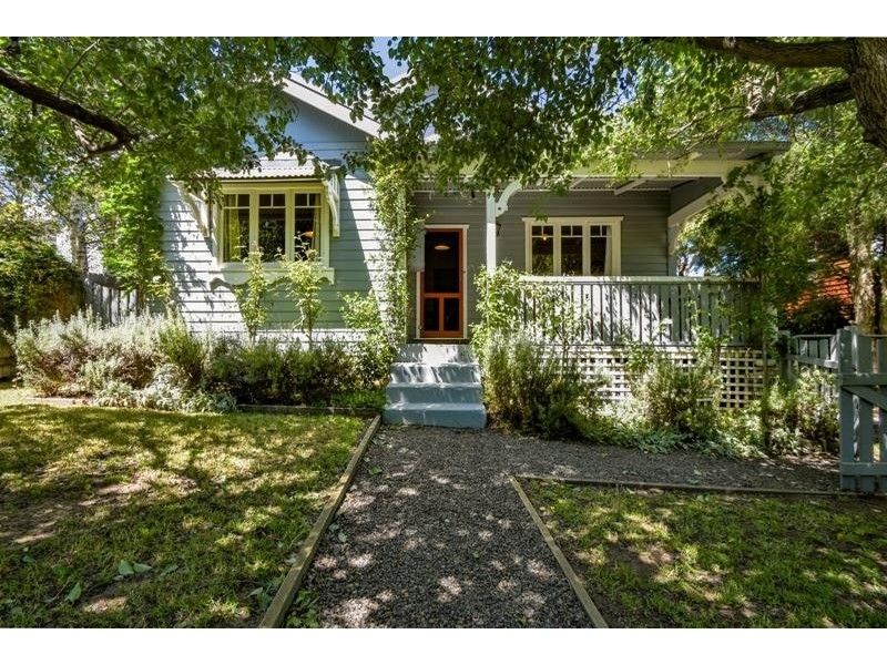 22 Ebury Street, Bundanoon NSW 2578