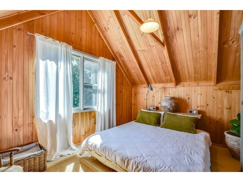 15 Ebury Street, Bundanoon NSW 2578