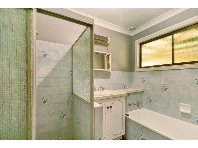 49 Railway Avenue, Wingello NSW 2579