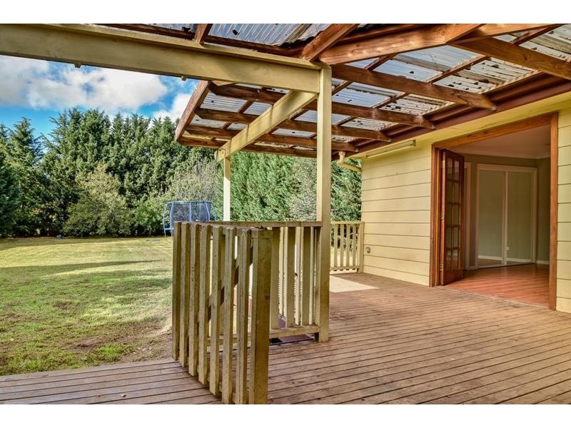 49 Railway Avenue, Wingello NSW 2579