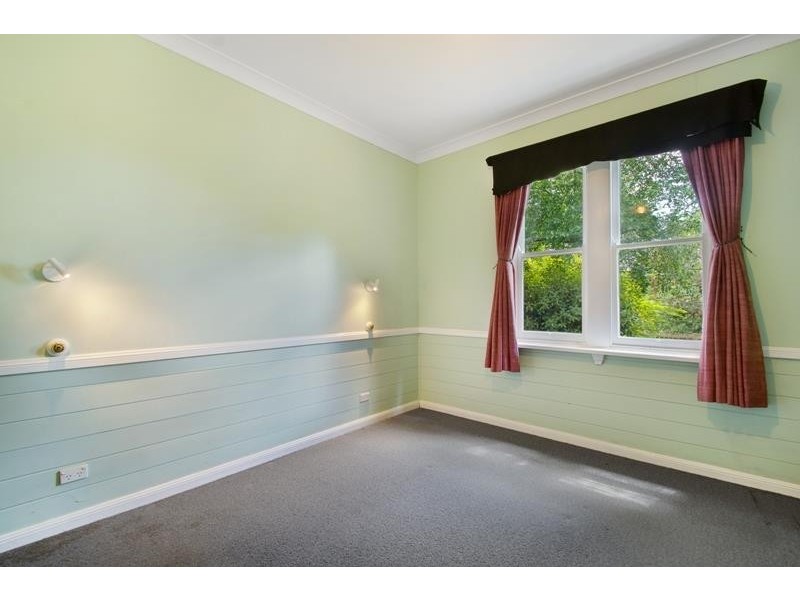 197 Railway Avenue, Bundanoon NSW 2578