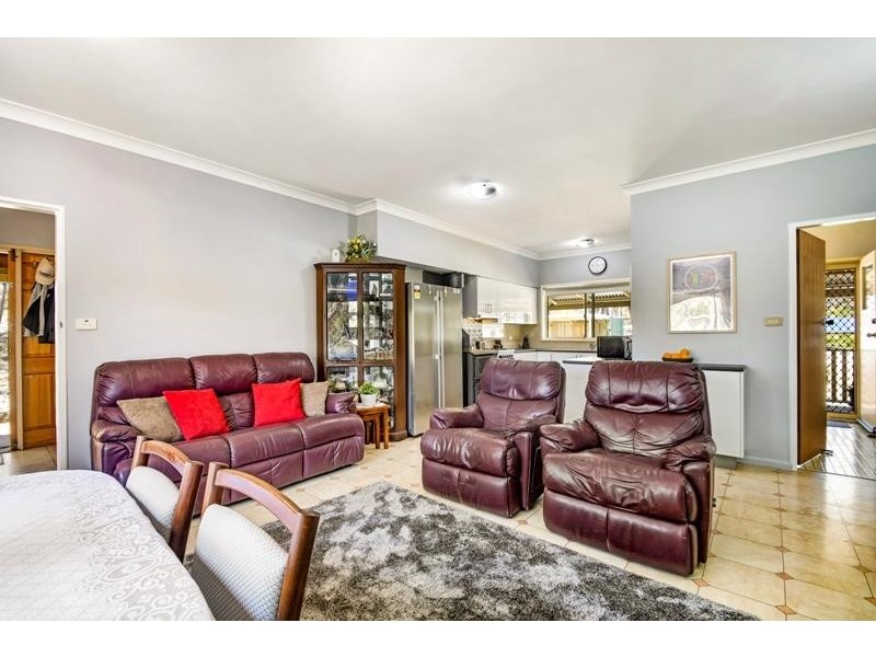 12 Railway Parade, Tallong NSW 2579