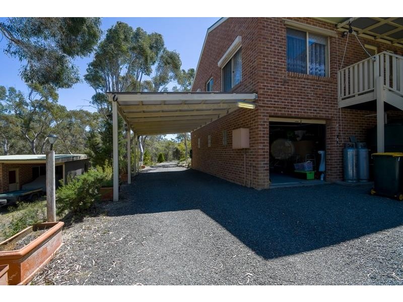 12 Railway Parade, Tallong NSW 2579