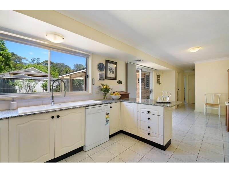 8 Birch Park Road, Bundanoon NSW 2578