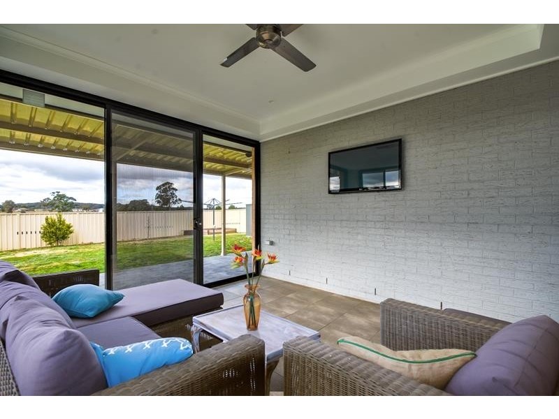 34 Portland Avenue, Marulan NSW 2579