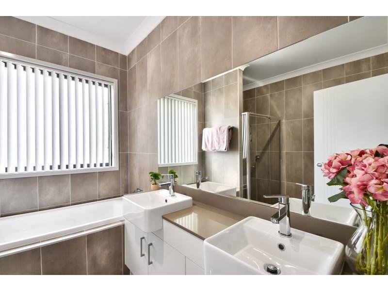 34 Portland Avenue, Marulan NSW 2579