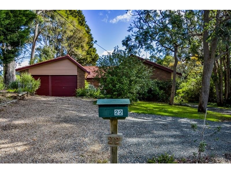 22 Bindar Crescent, Bundanoon NSW 2578