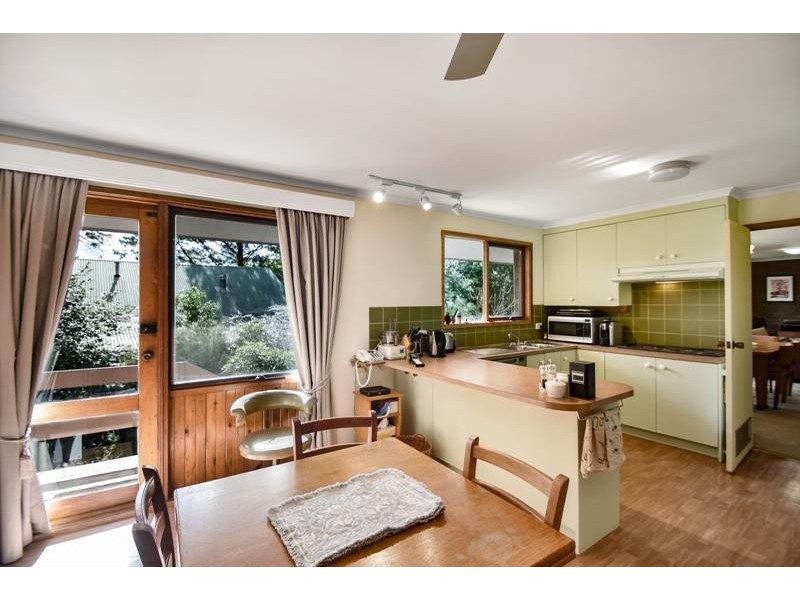 22 Bindar Crescent, Bundanoon NSW 2578