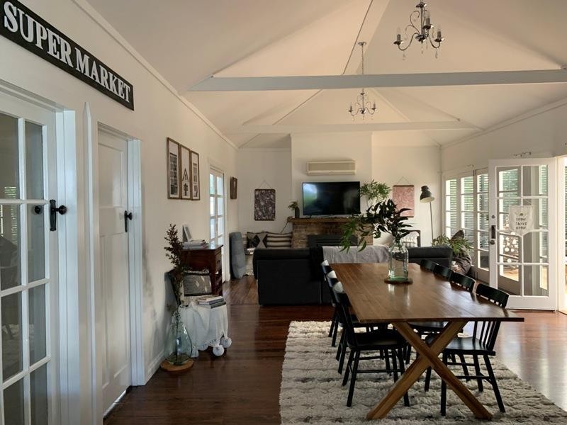 8 Barnett Avenue, Bundanoon NSW 2578