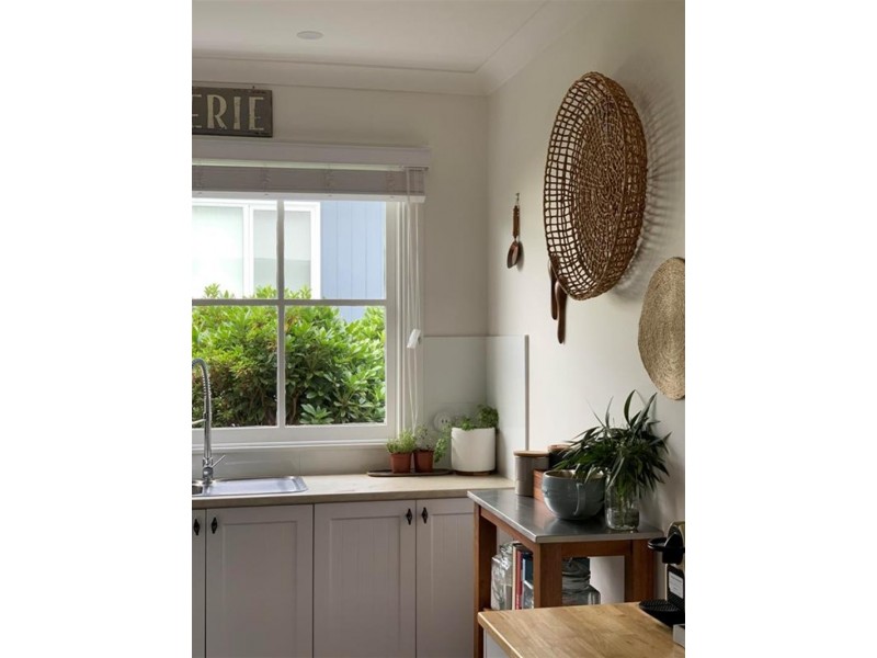 8 Barnett Avenue, Bundanoon NSW 2578