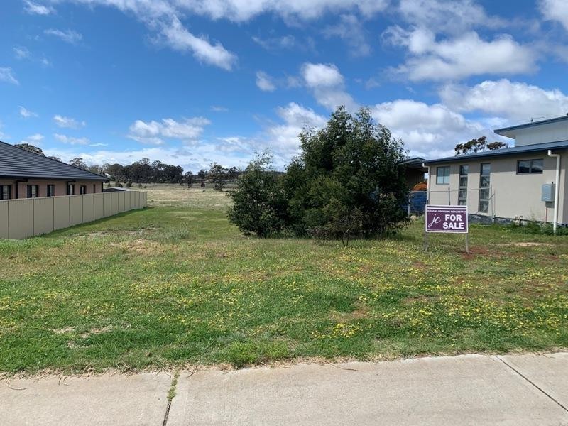 32 Portland Avenue, Marulan NSW 2579